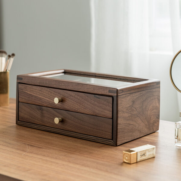 this jewelry box is timeless
